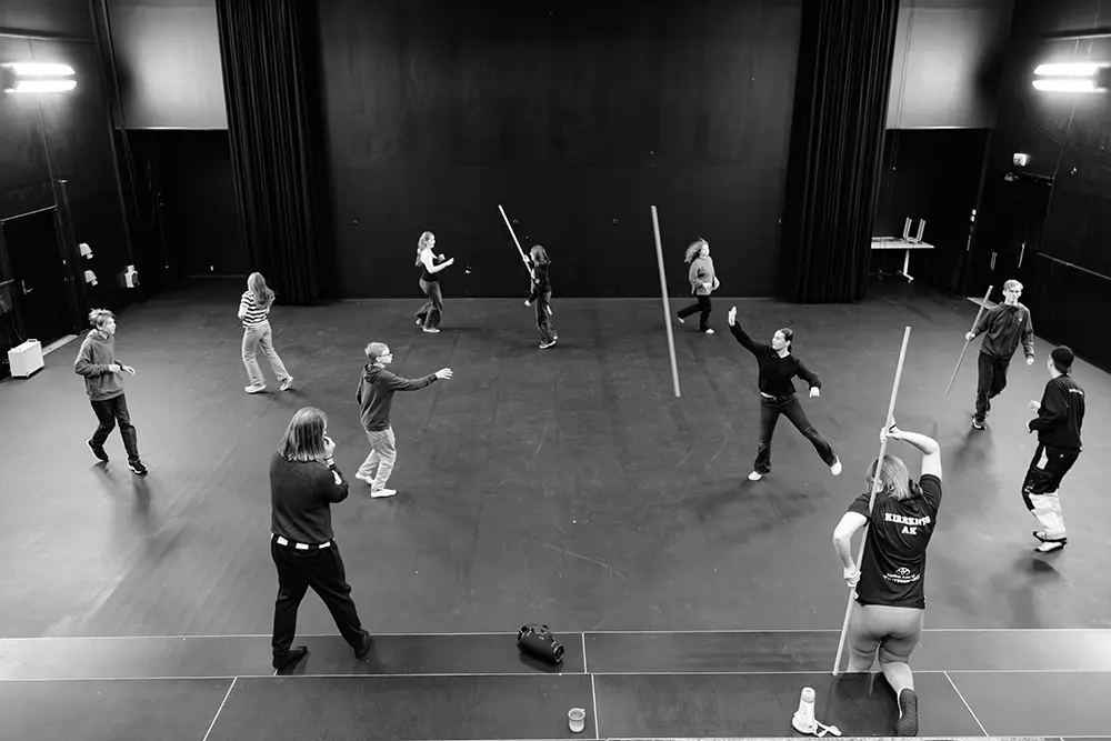 Vårprogram 2025 – teatersesongen er like rundt hjørnet