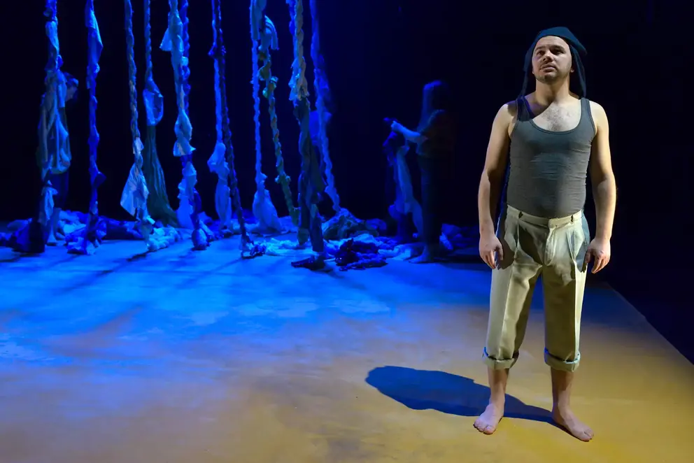 Lost in the Horizon (III)