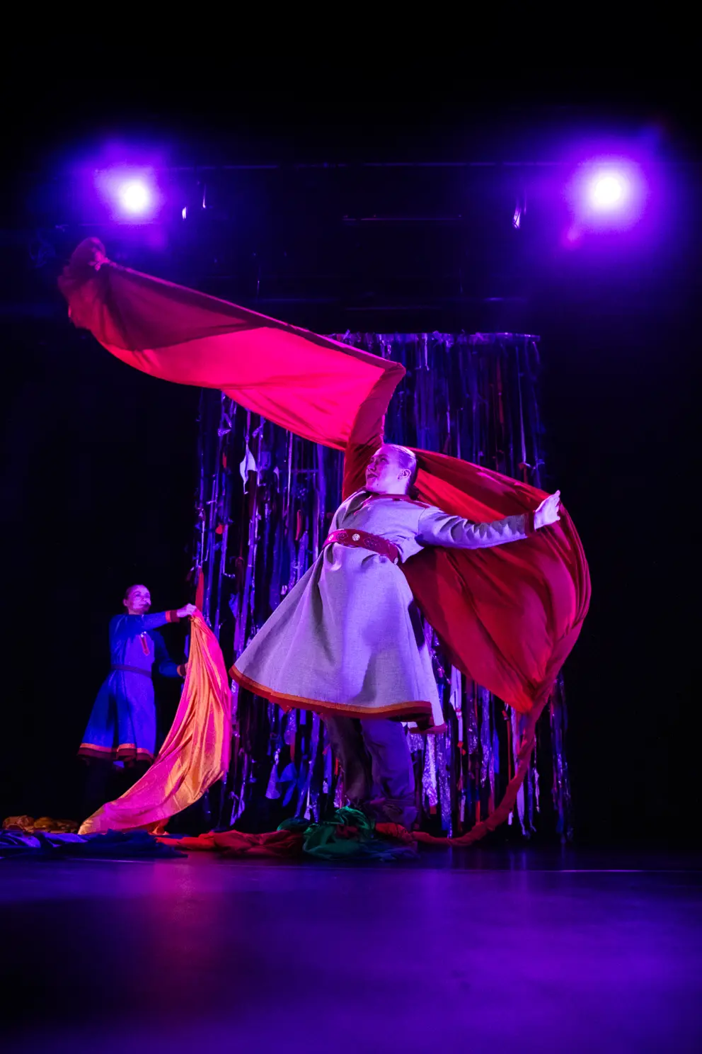 Turnépremiere av 7% samisk på Samovarteateret