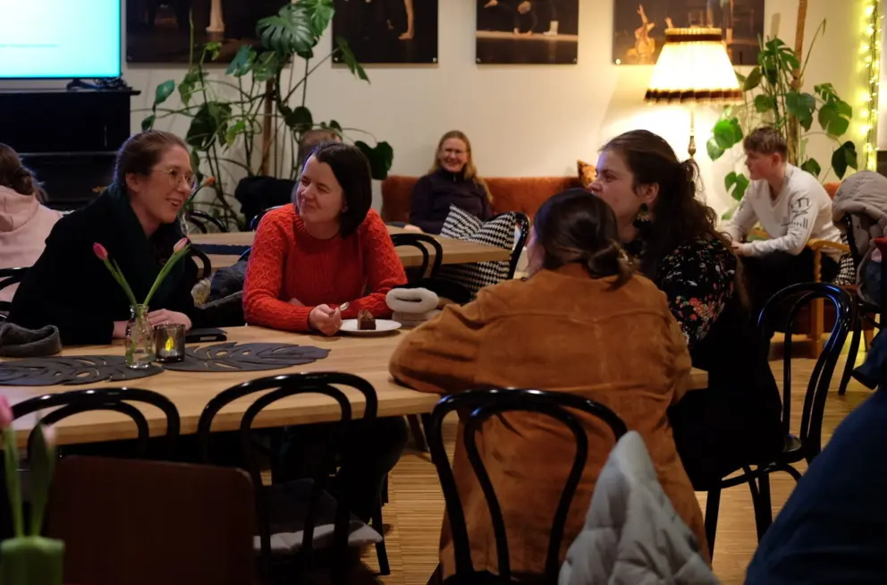 Urpremie på tverrkunstnerisk performance