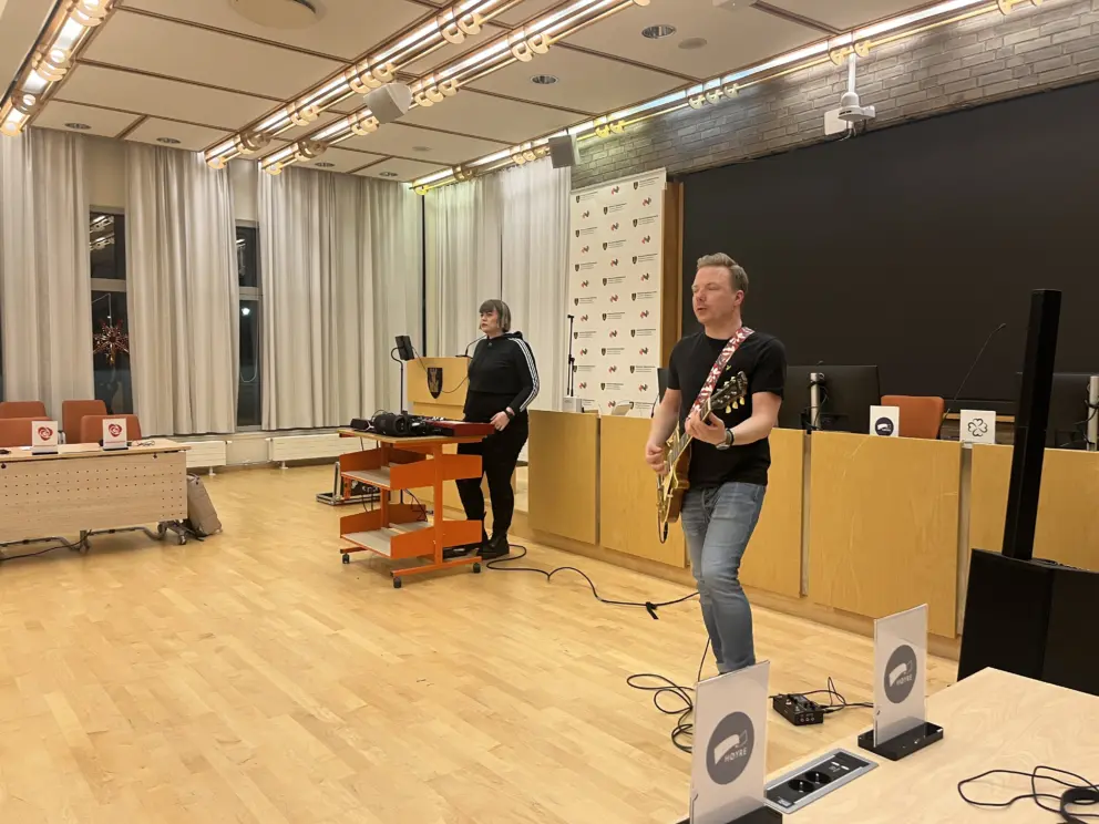 MOMENT på Fylkestinget