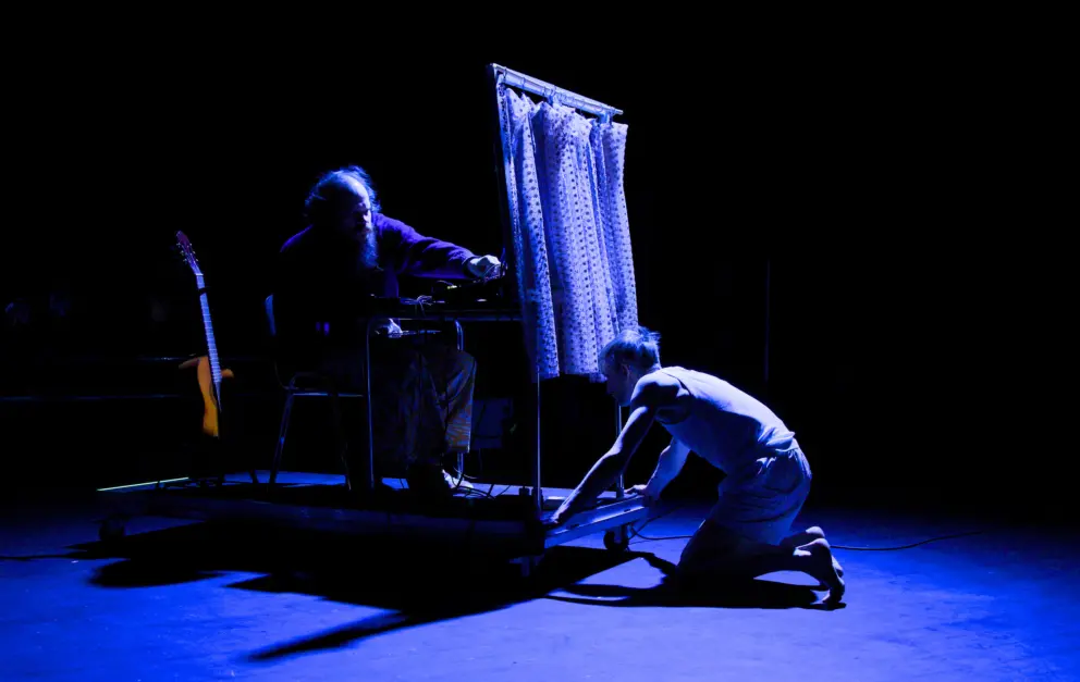 Urpremie på tverrkunstnerisk performance