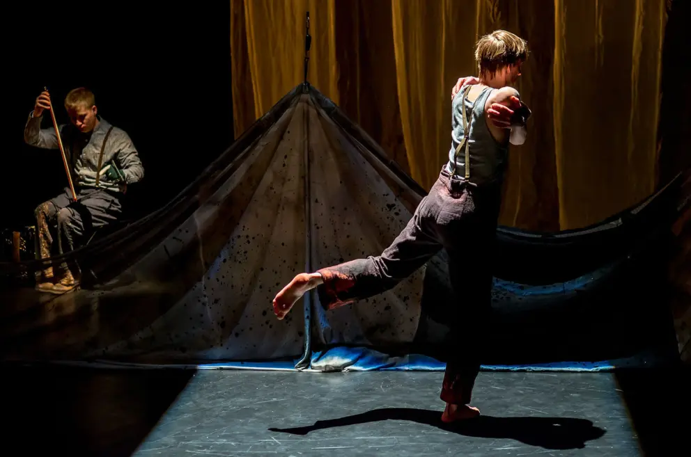 Vodka, vann og glasnost - en foxtrot for tre