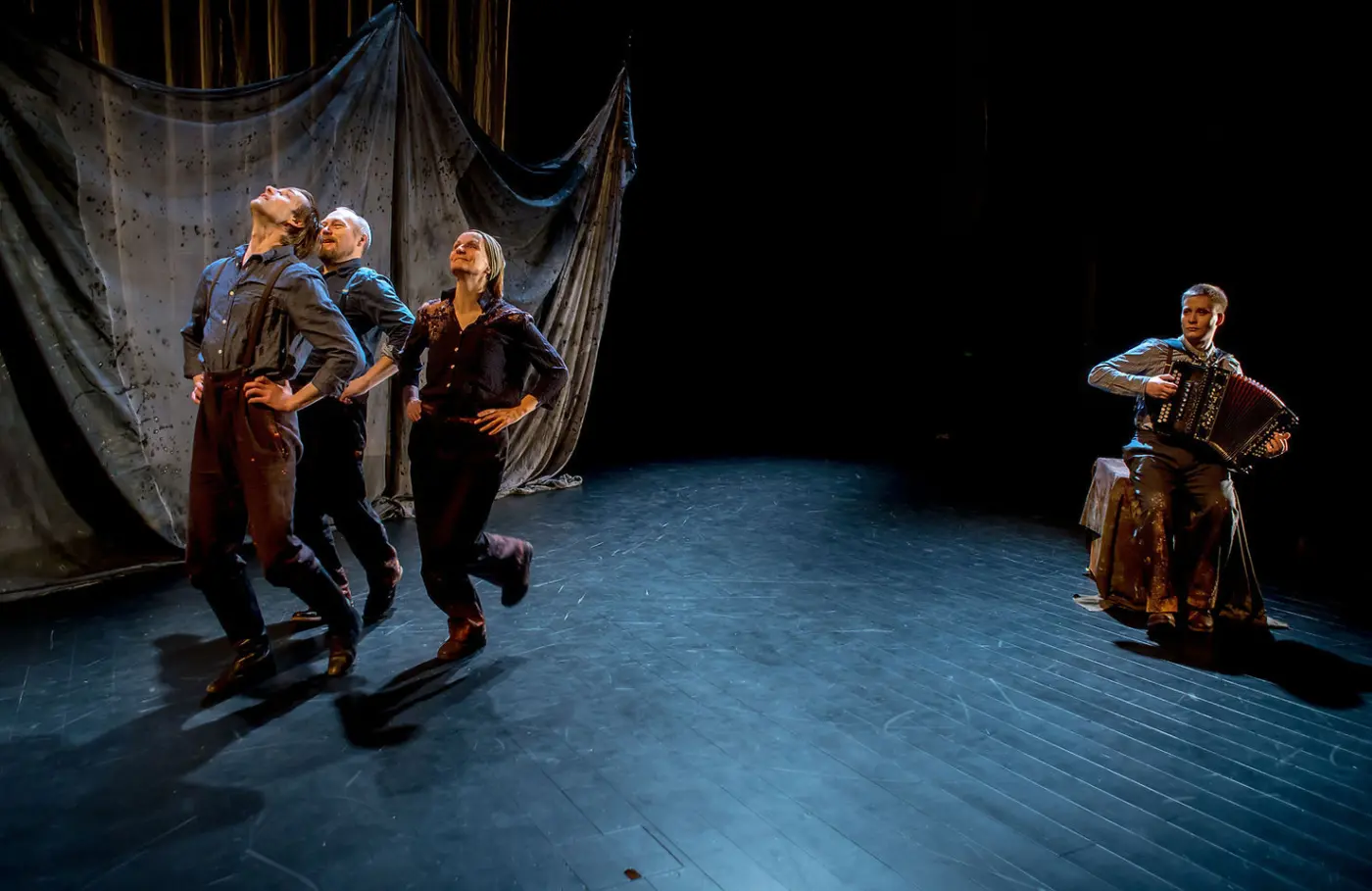 Vodka, vann og glasnost - en foxtrot for tre